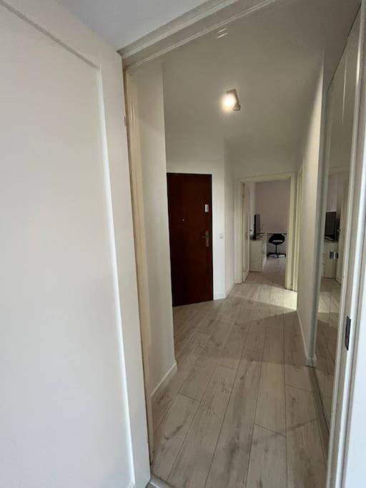 New Apartment Old Town -6 People - 200M Town Hall 브로츠와프 외부 사진